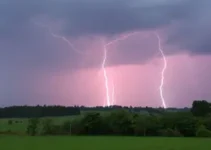 Tatuí deve ter um dia com trovões e raios nesta quinta-feira