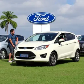 Vagas de estágio Ford